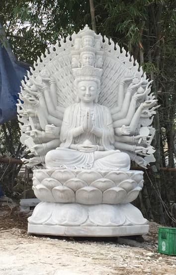 Tượng Quan Âm nghìn tay — ảnh chính