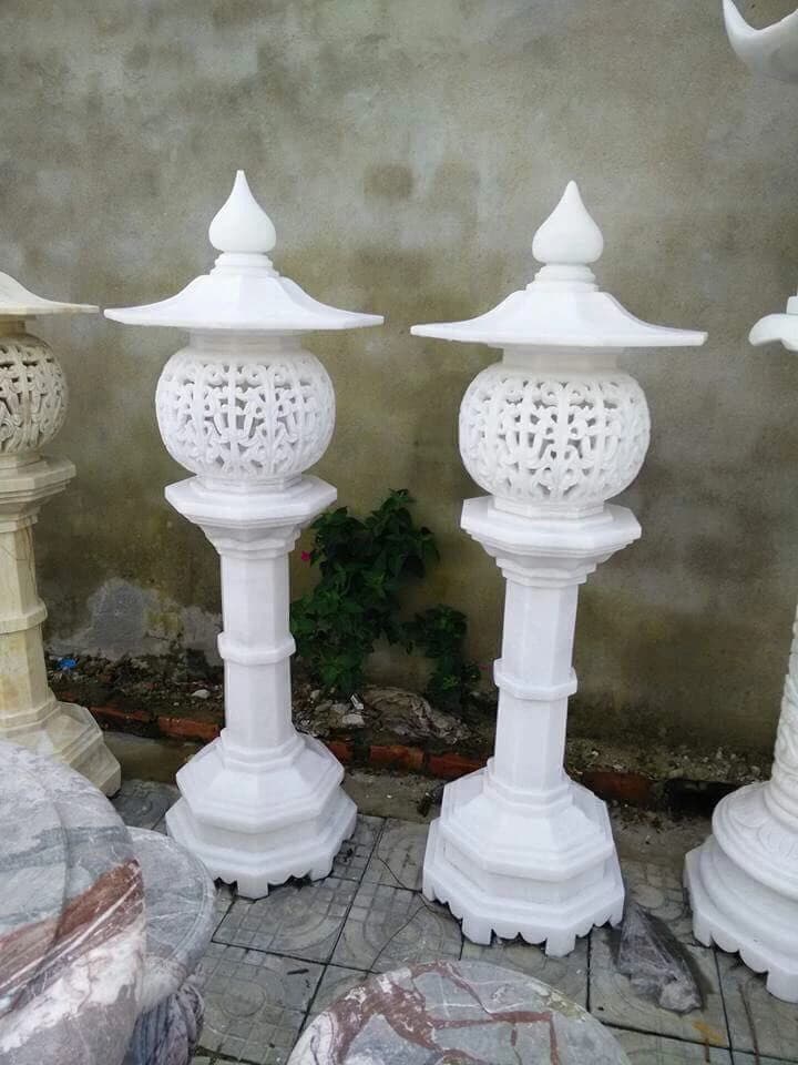 Đèn đá — 02-den-hoa-van