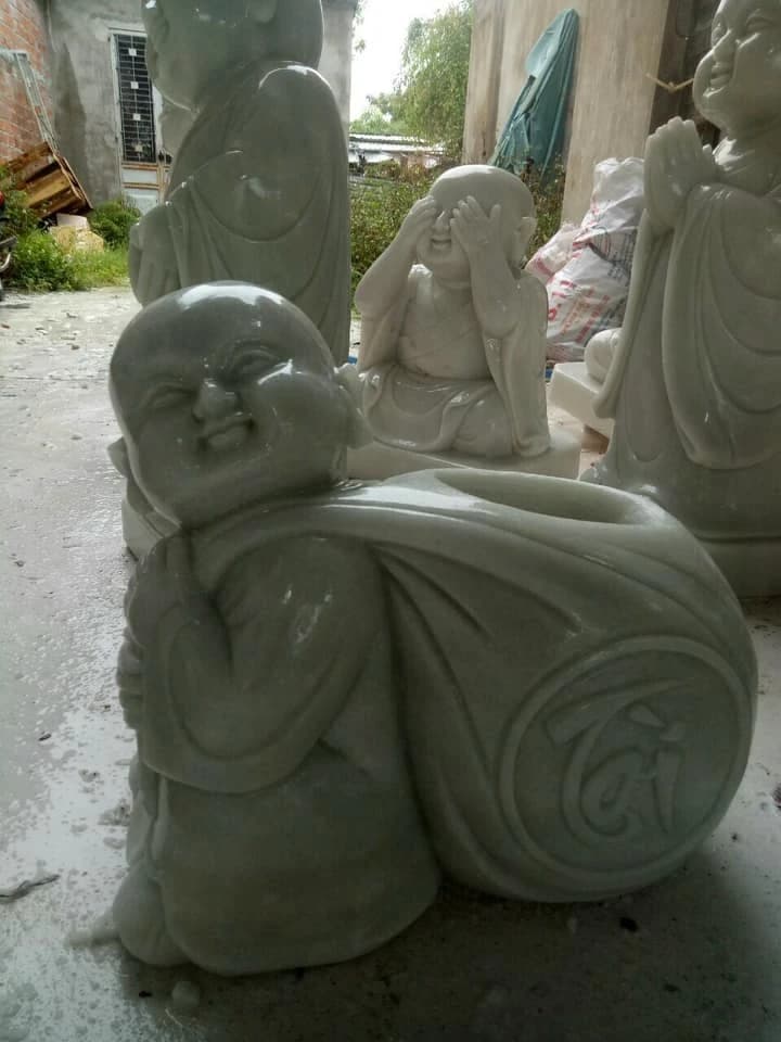 Tượng Chú Tiểu đá — 08-bo-chu-tieu